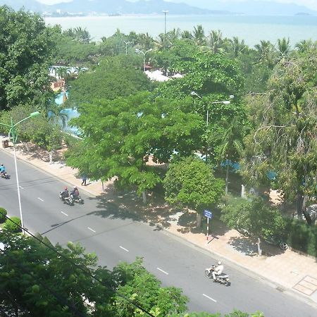 Huyen Thao Hotel На Транг Екстериор снимка